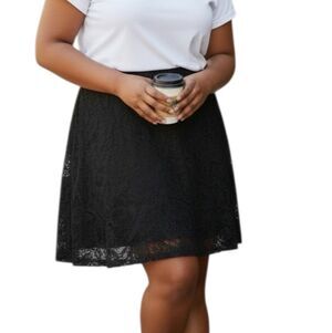 ROMWE Black Lace Skater Skort Sz.2XL EUC.